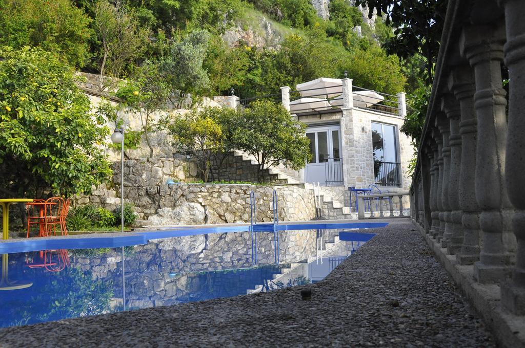 Rezevici Apartments Petrovac Exterior foto
