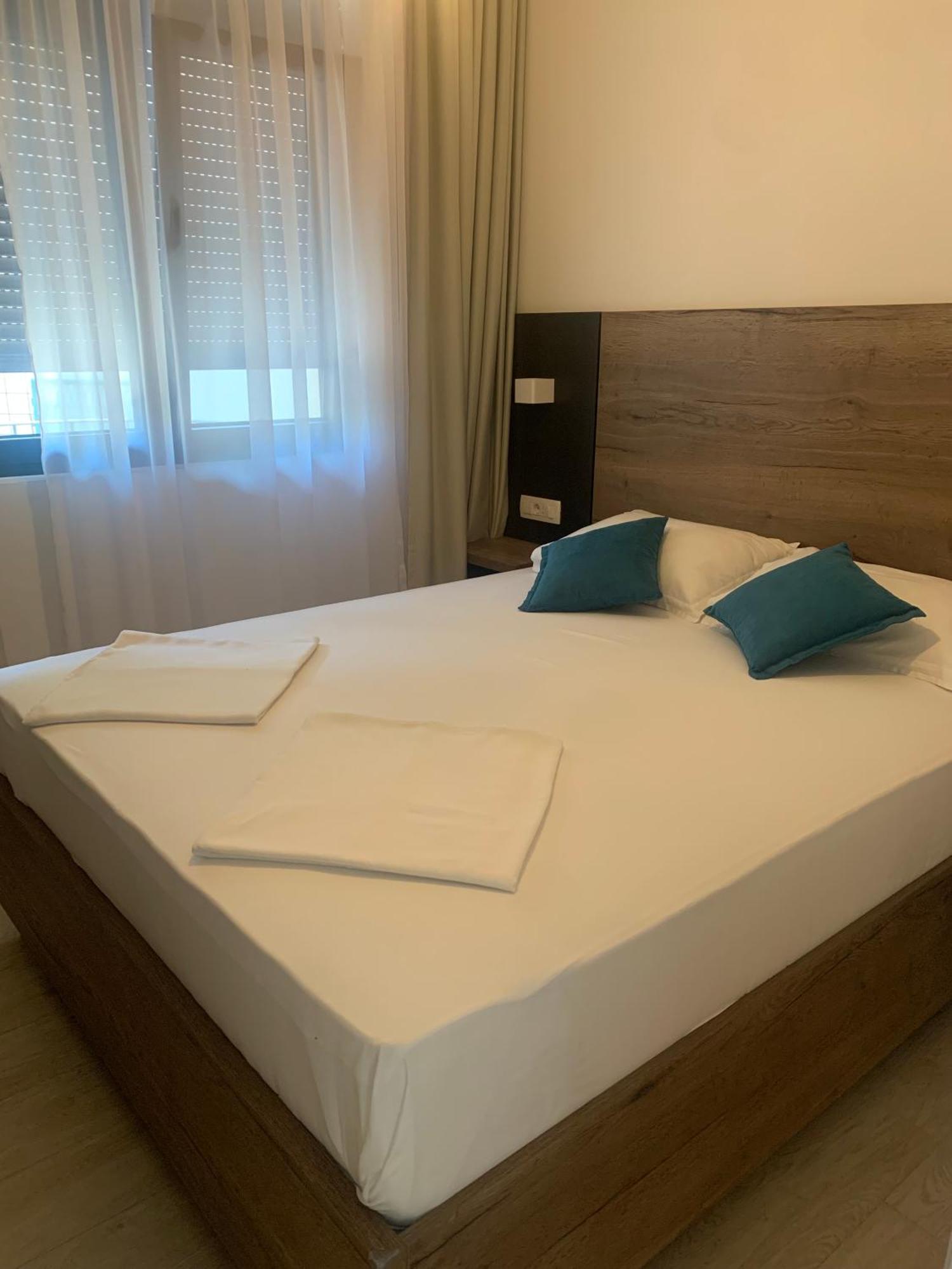 Rezevici Apartments Petrovac Exterior foto